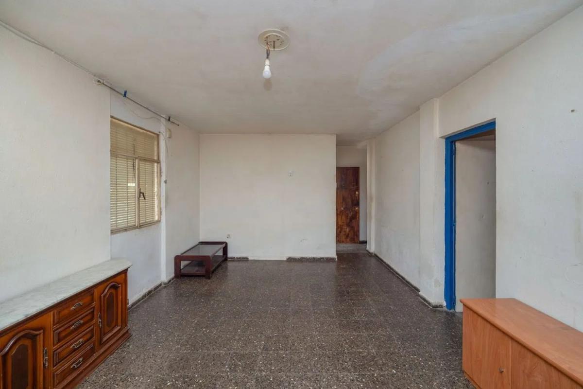 Venta de piso en Pasaje Poeta Villaespesa, 7, Alicante / Alacant
 photo 3
