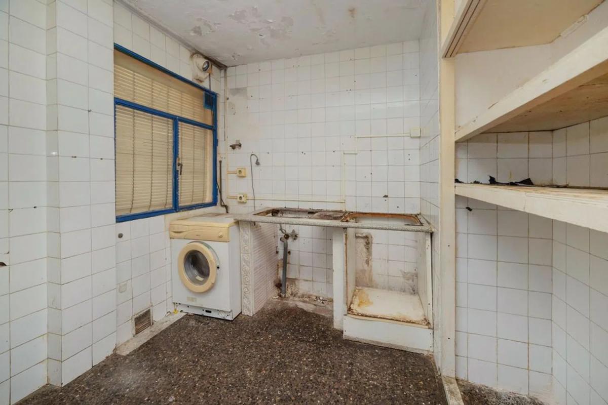 Venta de piso en Pasaje Poeta Villaespesa, 7, Alicante / Alacant
 photo 4