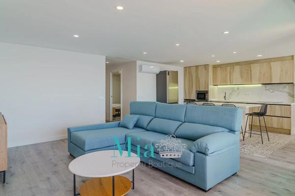 Продажа квартиры в Avenida de Villajoyosa, Аликанте photo 1