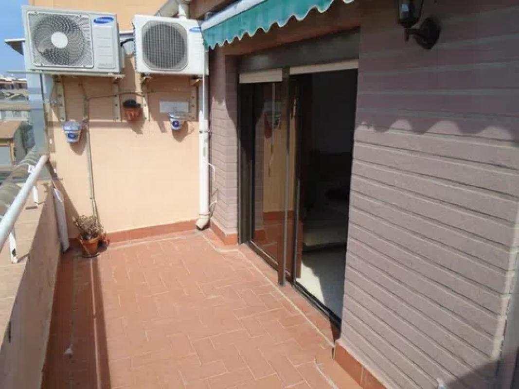 Sprzedaż poddasza w Calle del Metre s/n, El Campello photo 2