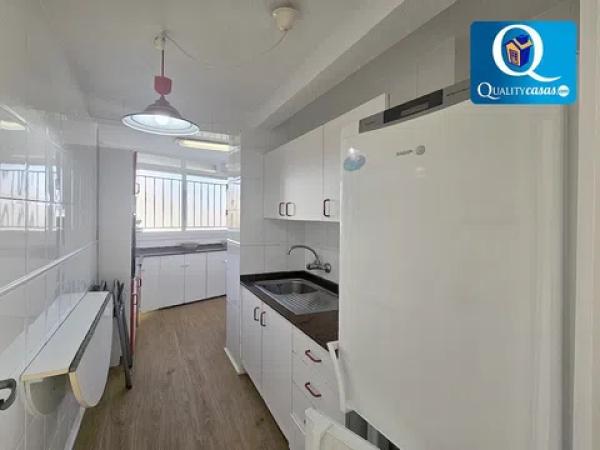 Apartment for sale in Playa Muchavista, El Campello thumbnail 2