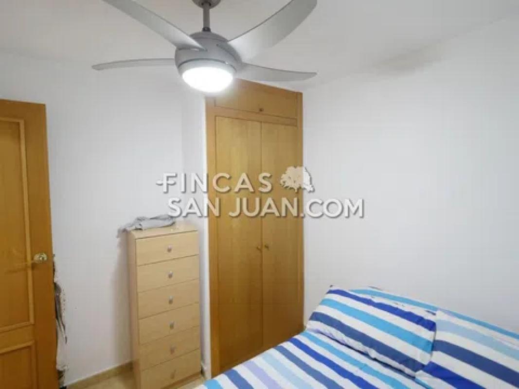 Sale of apartment in Playa Muchavista, El Campello
 photo 2