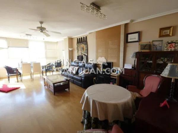 Продажа квартиры в  Campello Pueblo, El Campello photo 4