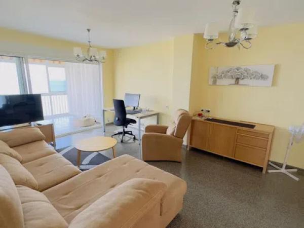 Apartment for sale in Calle de Montgomit, El Campello thumbnail 2