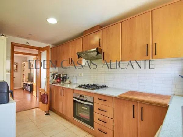Apartment for sale in  Calle d'Oviedo, El Campello photo 4