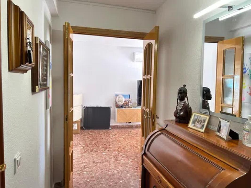 Sprzedaż mieszkania w Calle Sant Bartomeu s/n, El Campello
 photo 3