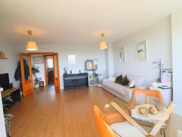 Piso en venta en Calle d'Oviedo, El Campello thumbnail 2