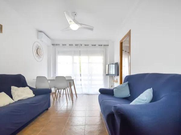 Apartment for sale in  Calle el Pinós, El Campello photo 2