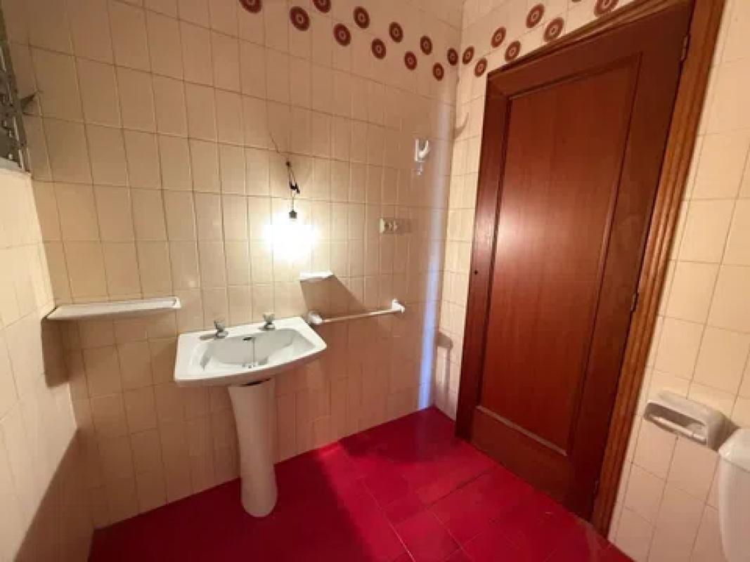 Properties for sale and rent in Spain photo 1