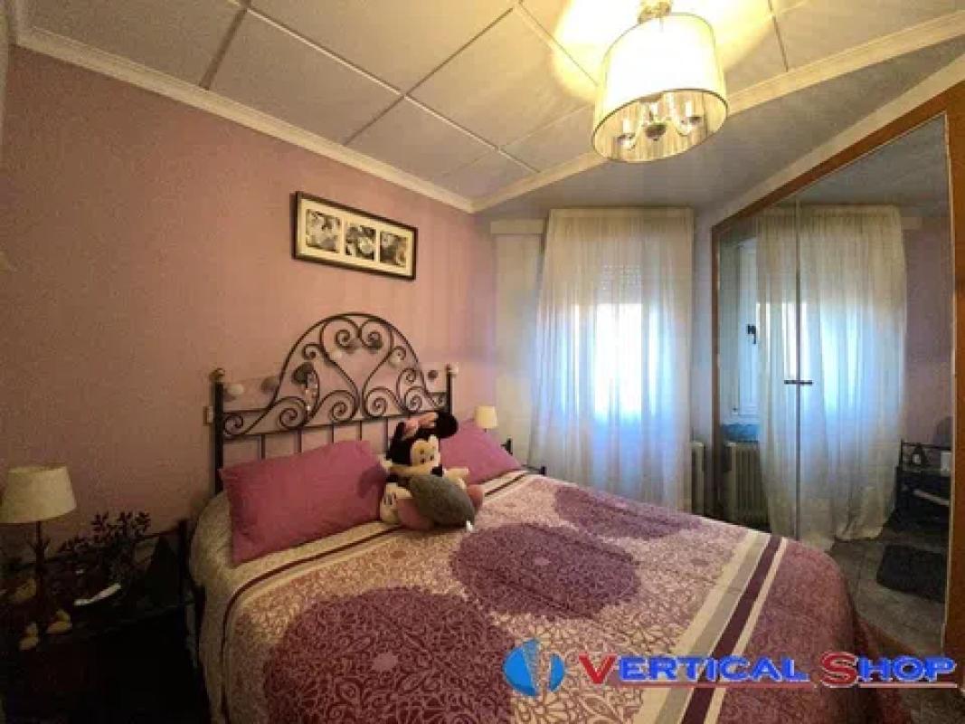 Продажа квартиры на Avenida de Juan ⅩⅩⅢ, Вильена
photo 4