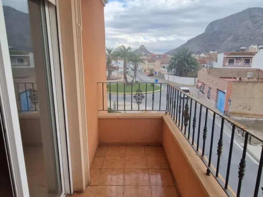 Propiedades en venta y alquiler en España photo 3
