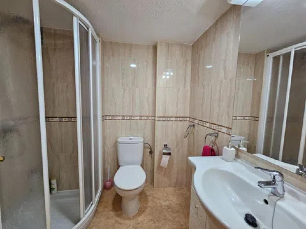 Sale of apartment in Avenida Rei Jaume I, Benidorm
photo 4