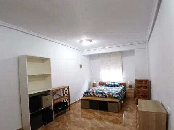 Продажа квартиры в  Calle SAN BERNARDO, San Vicente del Raspeig photo 3