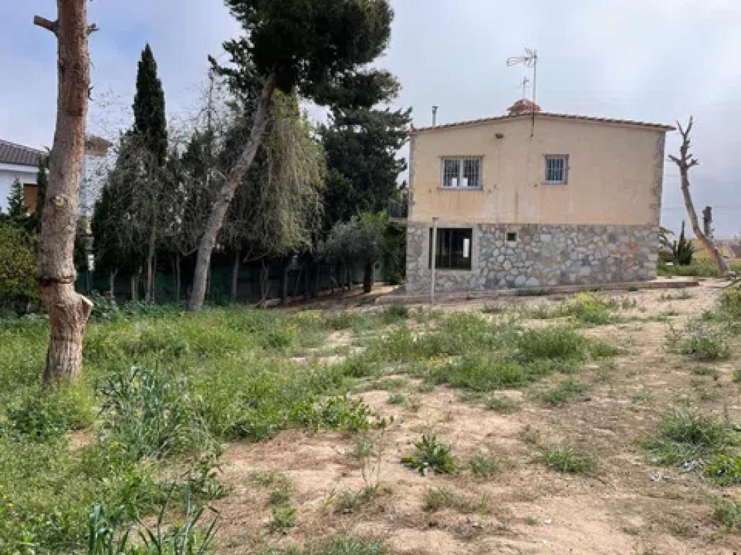 Properties for sale and rent in Spain photo 3