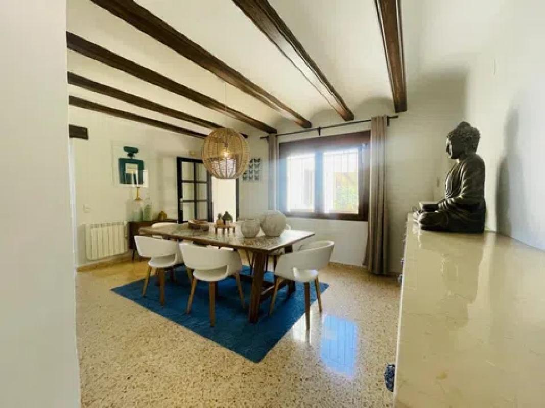 Недвижимость на продажу и в аренду в Испании photo 3