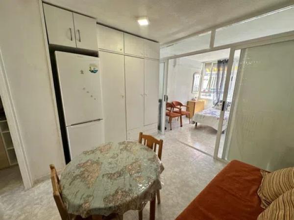 Studio for sale in Pueblo Levante, Benidorm photo 1