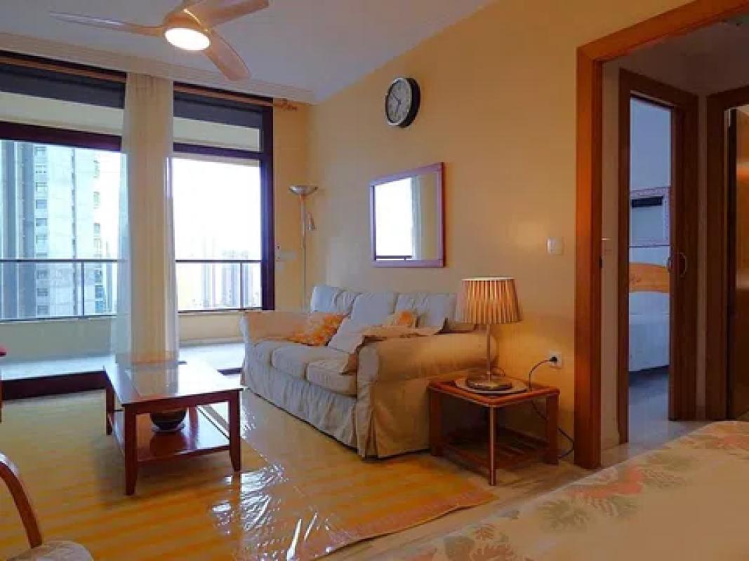 Sale of apartment in Calle Presidente Adolfo Suárez, Benidorm
 photo 5