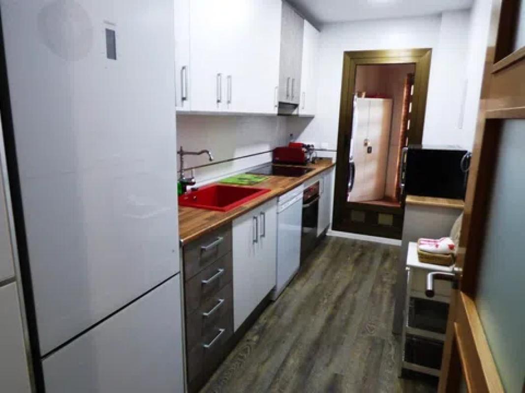 Sale of apartment in Calle del Salt, 51, Alicante
photo 3
