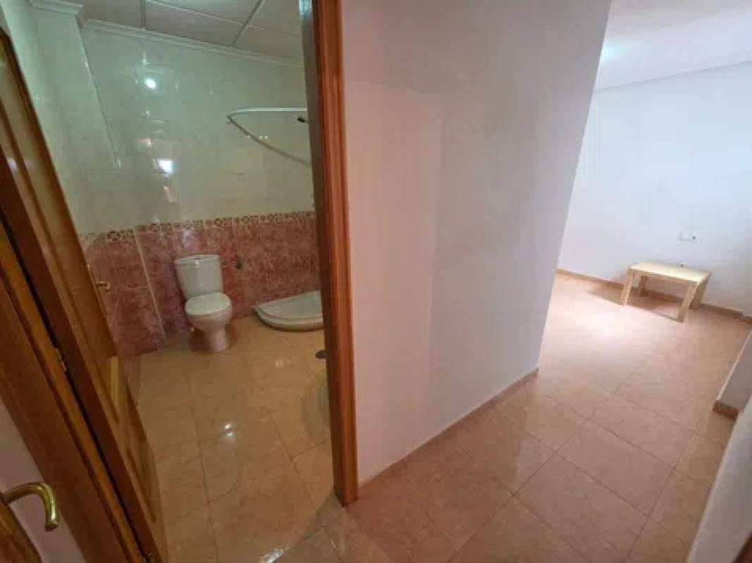 Продажа квартиры на Calle San Emigdio, Алморади
photo 3