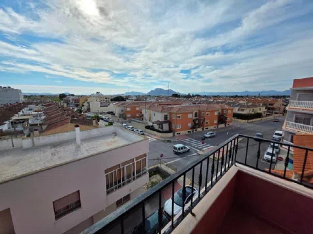 Продажа квартиры на Calle San Emigdio, Алморади
photo 5