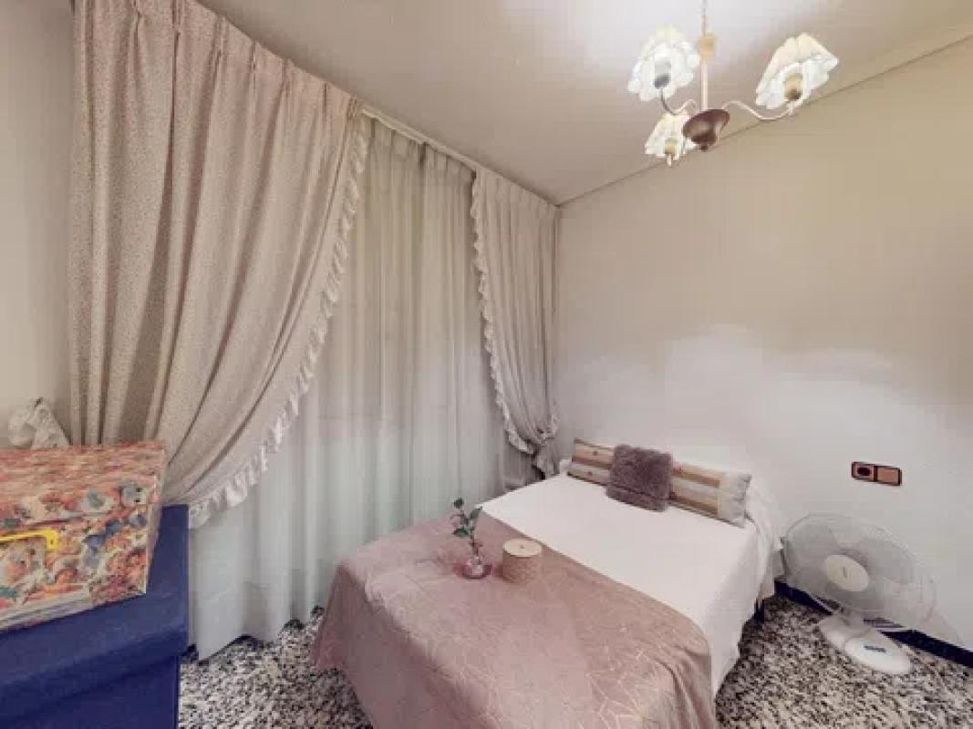Sale of apartment in Avenida dels Reis Catòlics, Novelda
 photo 4