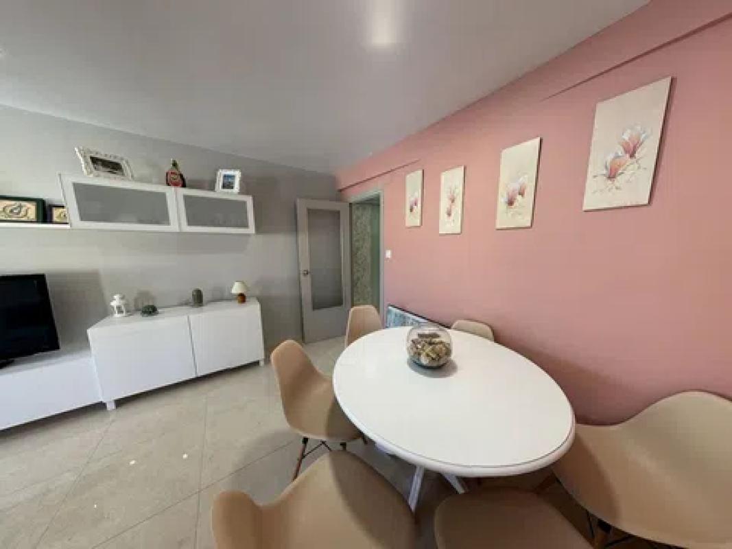Sale of apartment in Calle Lepanto, Pinoso
photo 2