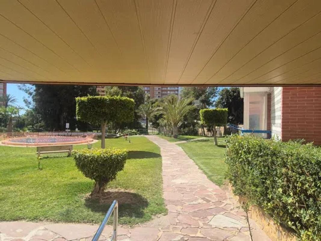 Venta de piso en Avenida Nicaragua s/n, Benidorm
photo 1