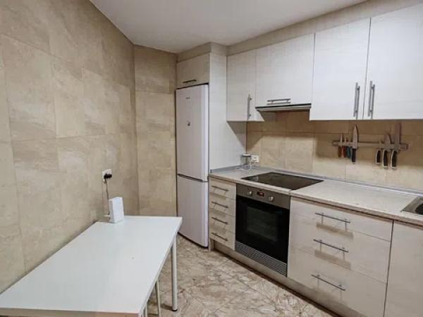 Mieszkanie na sprzedaż w  Barri Eixample, Alcoy / Alcoi photo 4