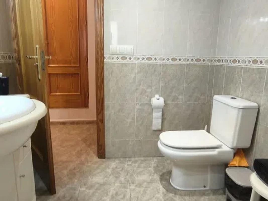 Nieruchomości na sprzedaż i do wynajęcia w Hiszpanii photo 3