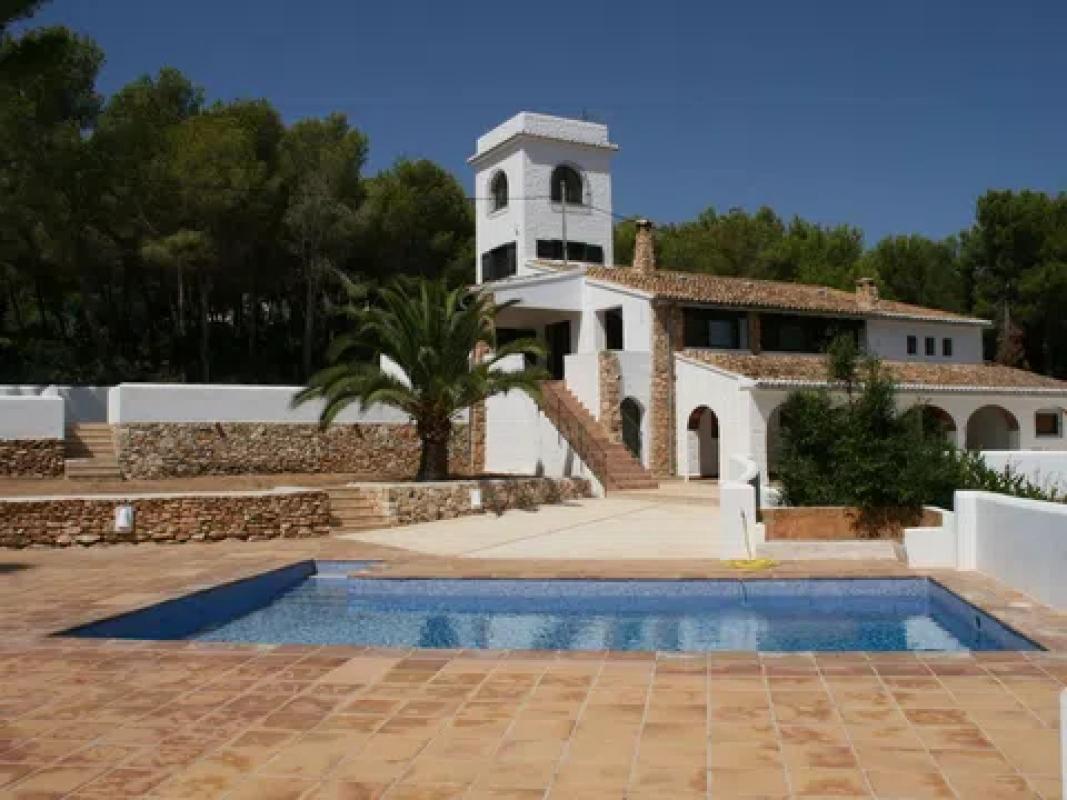 Propiedades en venta y alquiler en España photo 3