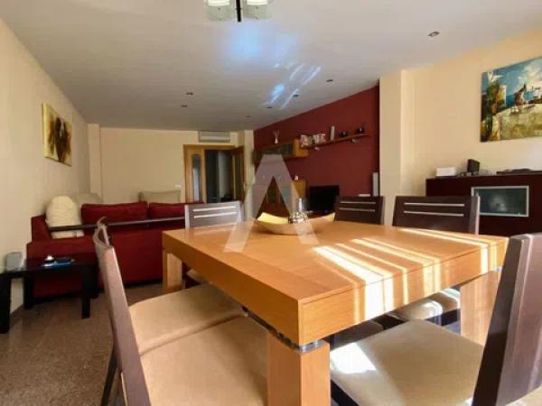 Продажа квартиры в El Carril - Paseo de Chapi, Villena photo 1