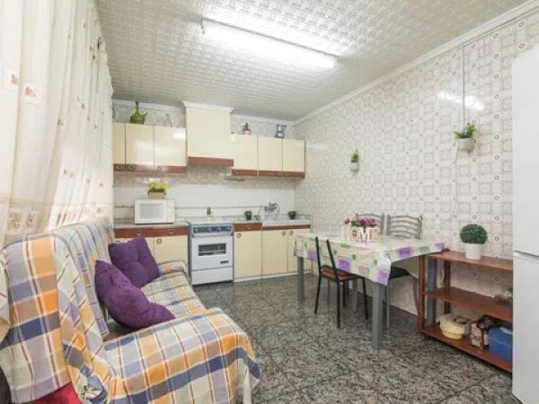 Casa de pueblo en calle Federico García Lorca, 22 thumbnail 2