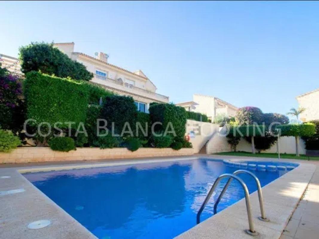 Properties for sale and rent in Spain photo 4