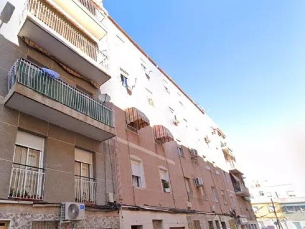 Piso en venta en  Calle Manuel Ruiz Magro, Elche / Elx photo