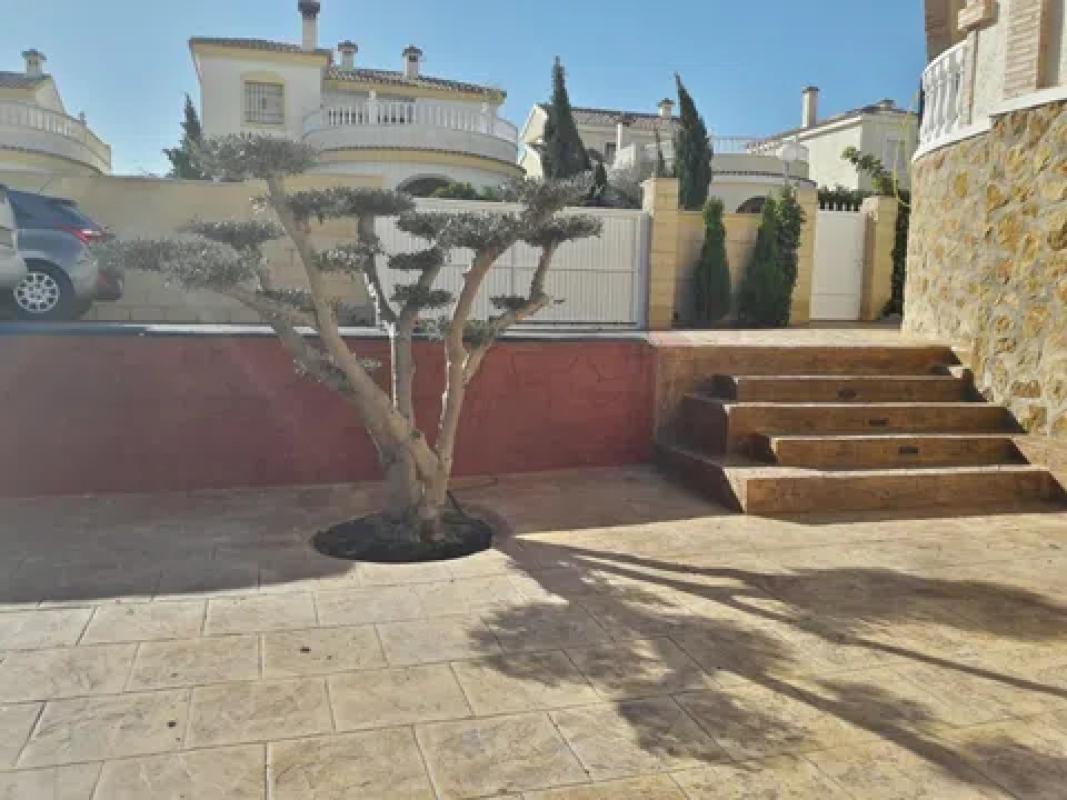 Недвижимость на продажу и в аренду в Испании photo 5