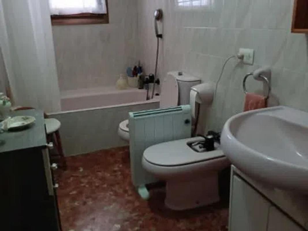 Propiedades en venta y alquiler en España photo 1