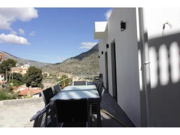 Chalet independiente en venta en Partida Maryvilla, Calpe thumbnail 1