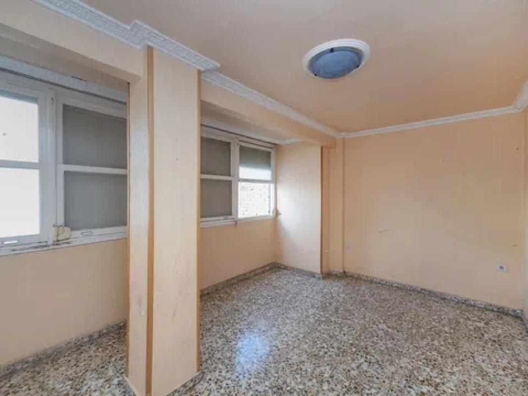 Продажа квартиры на Calle Mare de Déu de la Mercè, Мутхамель
photo 3