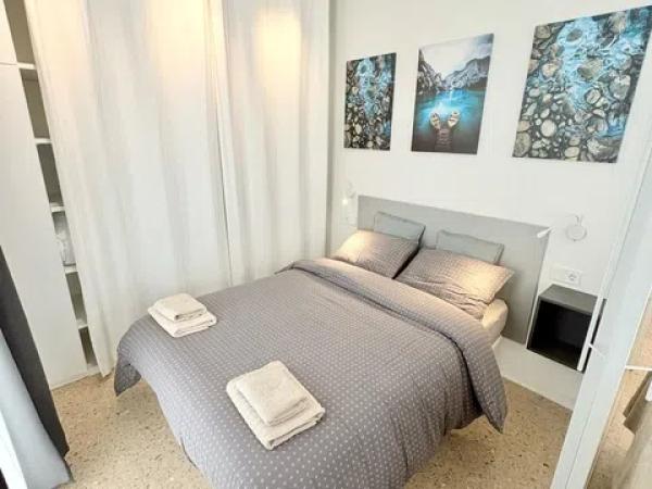 Apartment for sale in  Avenida Oviedo, Alicante / Alacant photo 4