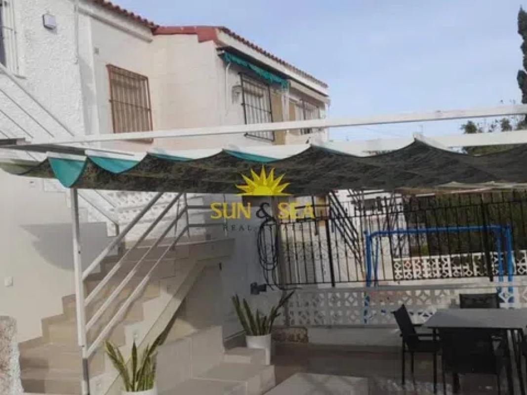 Продажа отдельного шале в Tamarit - Playa Lissa, Санта Пола photo 1