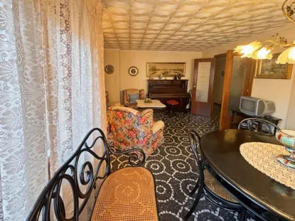 Sale of flat in Sax, Sax
 photo 3