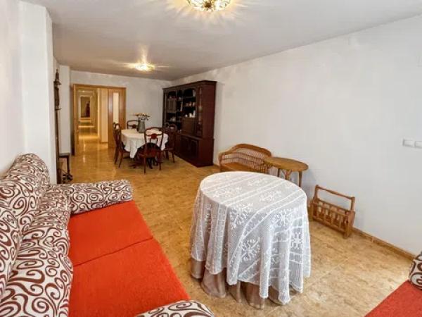 Piso en venta en  Pinoso, Pinoso photo 3