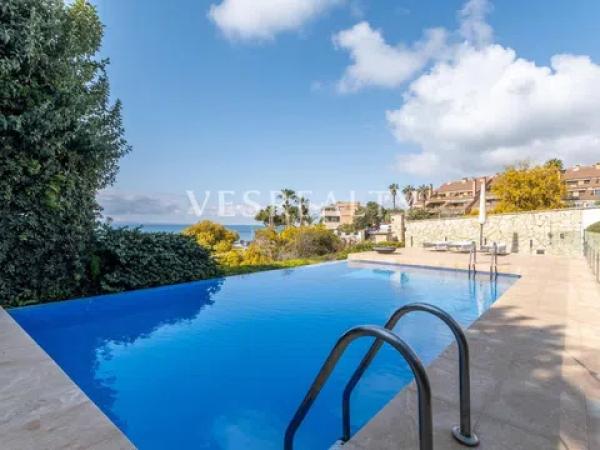 Casa independiente en avenida de la Costa Blanca thumbnail 1