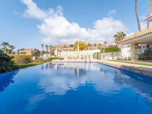 Casa independiente en avenida de la Costa Blanca thumbnail 2