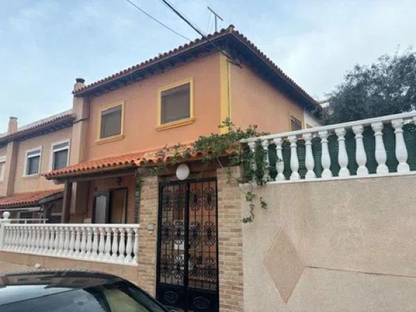 Chalet pareado en Urbanización Cabo Cervera, Torrevieja, 1 photo 1