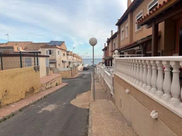 Chalet pareado en Urbanización Cabo Cervera, Torrevieja, 1 thumbnail 2