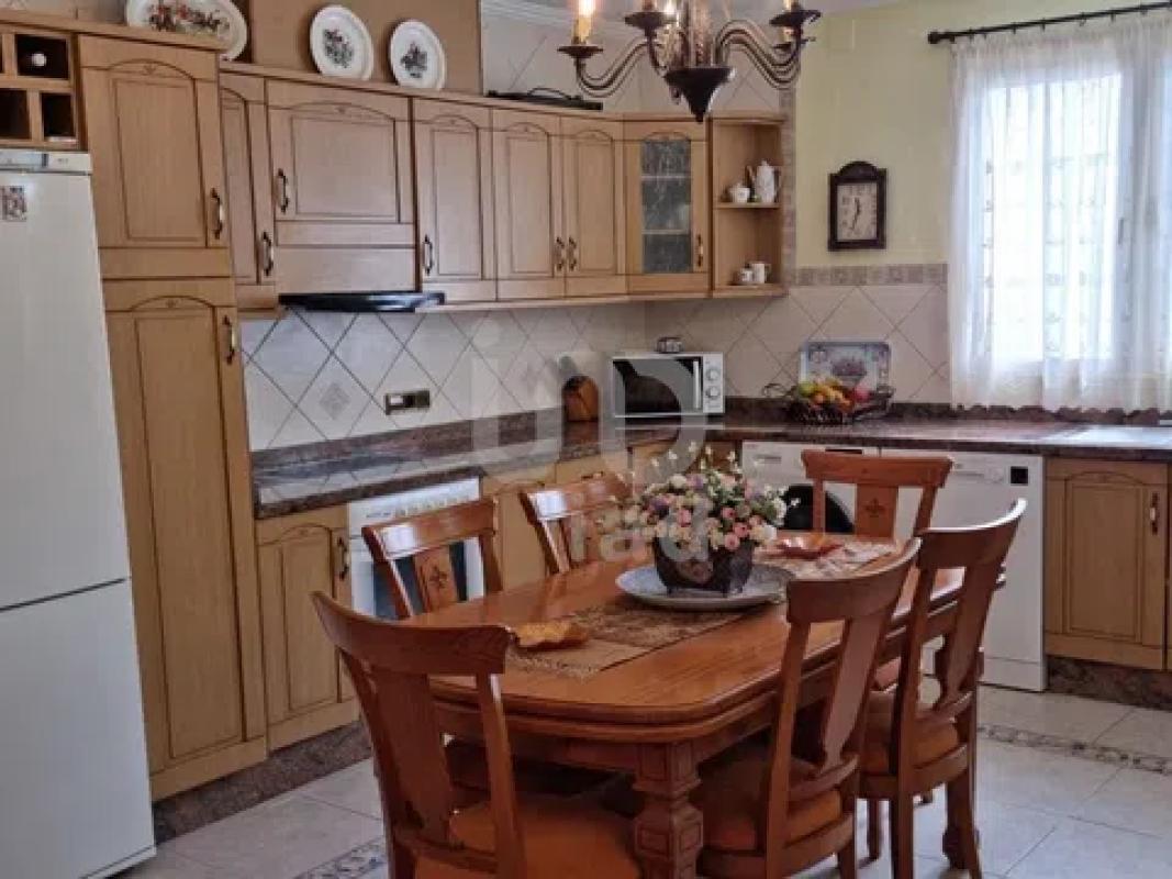 Sale of independent chalet in Sax, Sax
photo 5