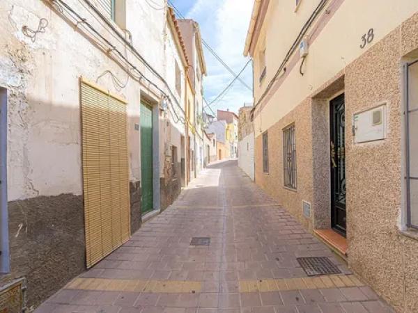Chalet independiente en venta en Calle Independencia, Petrer photo 1