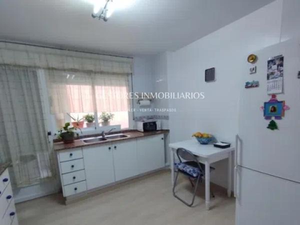 Mieszkanie na sprzedaż w  Centro - Zona Alta, Alcoy / Alcoi photo 2