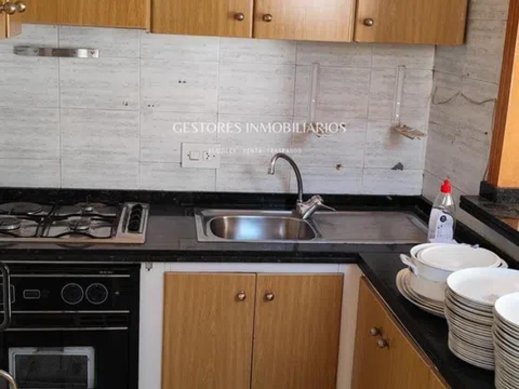 Продажа отдельного шале в  Calle Perú, Алкой photo 4